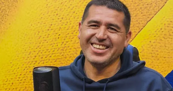 Riquelme eligió al DT.