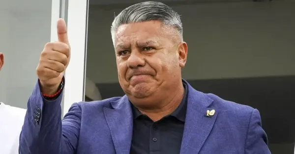 Tapia recibe buenas noticias.