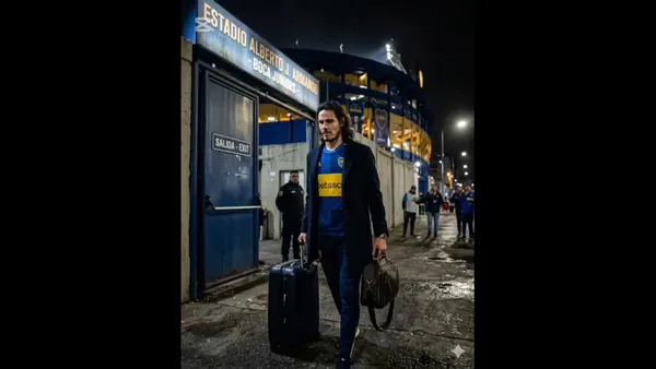 Cavani complicado.
