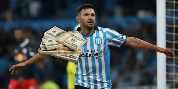 Adrián Martínez en Racing con dólares.