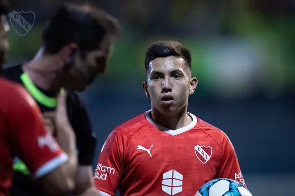 Alan Velasco estuvo cerca de irse a Europa pero se quedó por esta razón.