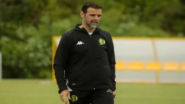Andrés Yllana, DT de Aldosivi (Ole)