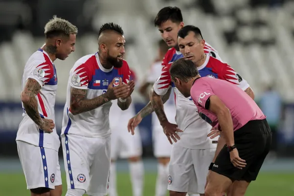Chile no pudo con Brasil y quedó eliminado de la Copa América.