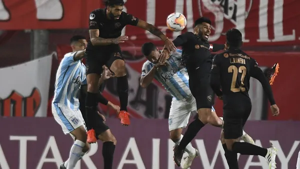 Club Atlético Independiente ha obtenido una victoria ajustada, pero tres jugadores han sido sumamente criticados.