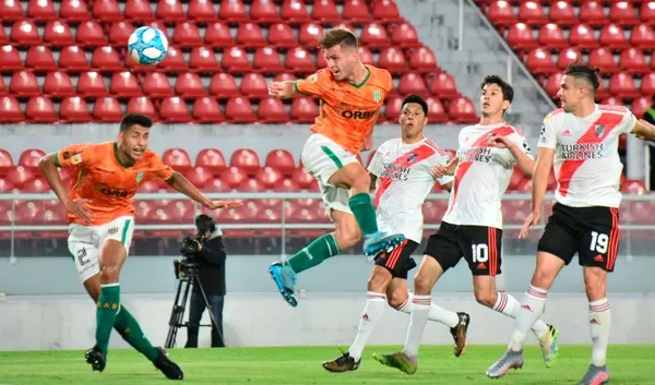 Club Atlético River Plate fue un equipo totalmente desconocido y sufrió una fatal derrota ante Club Atlético Banfield.