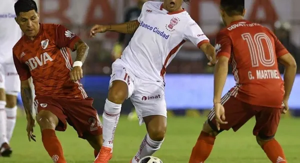 Con la clasificación a las semifinales de la Copa Libertadores asegurada, Marcelo Gallardo apunta todo a la Copa Diego Maradona, pero un ex River sueña con arruinarle la noche.