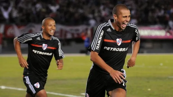 David Trezeguet, delantero que consiguió el retorno a Primera con el Millo en 2012, acompañará a Antonio Caselli en las próximas elecciones que se llevarán a cabo en diciembre de este año.