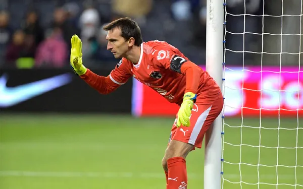 El arquero regresará al continente, aunque no para volver a River Plate.