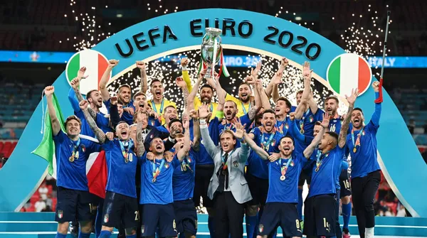 El campeón de Europa está ante una situación delicada pensando en la cita mundialista y, encima, sufrió la lesión de uno de sus futbolistas.