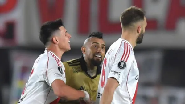 El chileno apuntó contra el futbolista del Millonario tras el duelo en el Monumental.