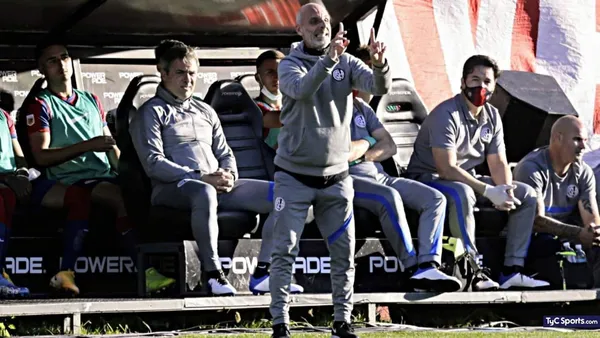 El Ciclón perdió en el Ducó ante Huracán y acrecentó su crísis deportiva.