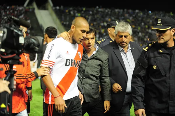 El defensor central recordó las conversaciones que tuvo con el Muñeco antes de volver desde México.