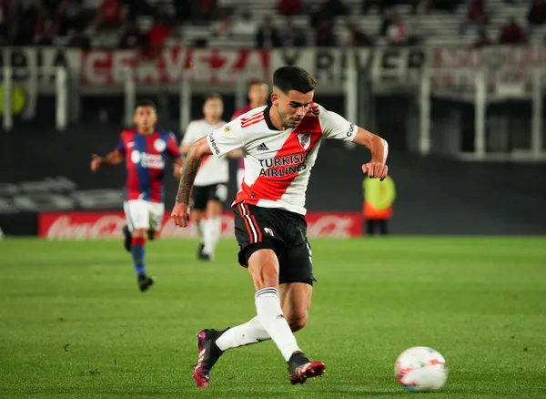 El director técnico del Millonario tiene en gran consideración al juvenil de 19 años.