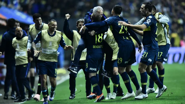 El ex goleador Xeneize marcó en el primer amistoso de su club.