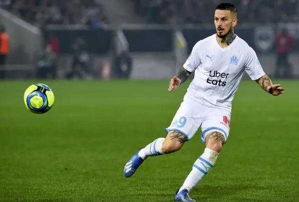 El futbolista no será tenido en cuenta por el entrenador argentino Jorge Sampaoli.