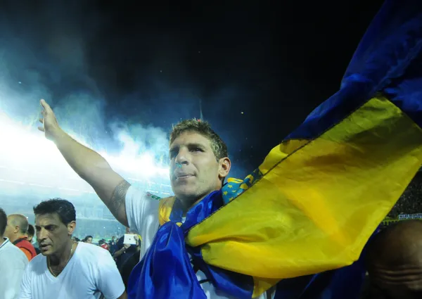 El histórico goleador del Xeneize convirtió uno de los tantos más recordados de su carrera ante el Calamar.