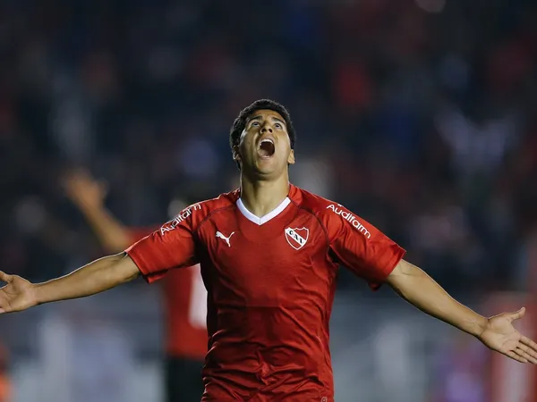 El karma ha llegado a las redes de Cecilio Domínguez, quien criticó fuertemente a Club Atlético Independiente.