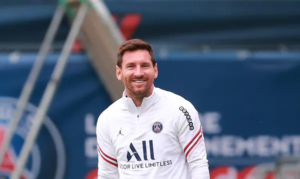 El mediocampista contó que La Pulga está "muy contento" de haber llegado al París Saint Germain.