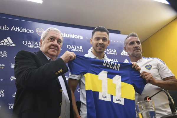 El talentoso volante paraguayo se convirtió hoy en el quinto refuerzo del Xeneize. "Vine para jugar la Copa Libertadores", explicó.