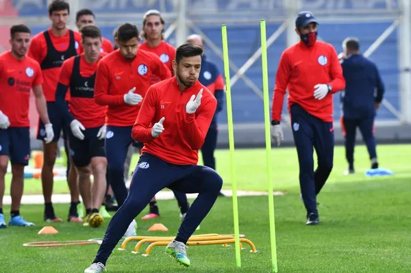 El Xeneize estaría tras los pasos del paraguayo Ángel Romero.