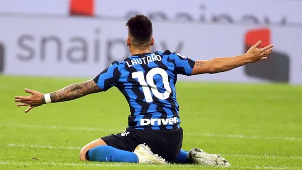 En el primer partido de Inter de Milán en una nueva edición de UEFA Champions League, Lautaro Martínez inició como suplente, lo que podría dar malos indicios de su negociación.