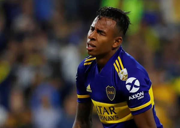 Hace algunas horas informamos que Club Atlético Boca Juniors separó a Sebastián Villa del plantel por problemas judiciales, según reportes se irá pronto del equipo.