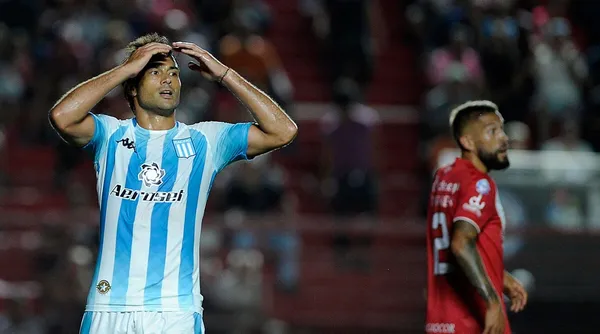 Hace poco, Darío Cvitanich reveló que había pocas posibilidades de continuar en Racing Club de Avellaneda, pero una declaración aclara quien puede cambiar esta situación.