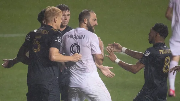 Inter Miami CF contrató a Gonzalo Higuaín como una estrella, lo cual no demostró serlo en su debut.