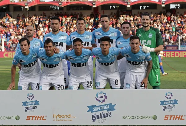 La Academia quiere contar con un defensor con pasado en el club.