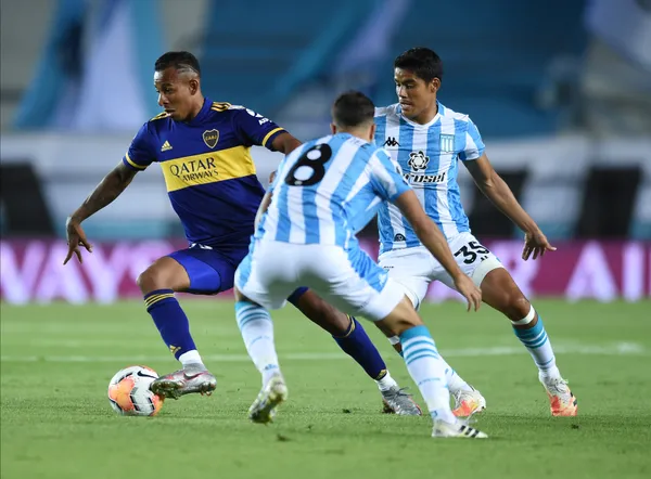 La Academia sumo solamente dos jugadores en este mercado de pases por ahora.