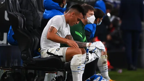 Lautaro Martínez regresó a la titularidad, pero salió molesto en el segundo tiempo, y enciende las alarmas en Inter de Milán.