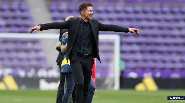 Los argentinos marcaron en la victoria por 3 a 1 del Atlético de Madrid sobre Porto, que valió el pase a octavos de final de la Champions League.