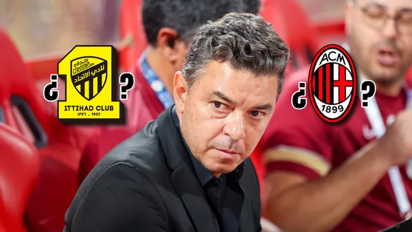 Marcelo Gallardo, en el banco de Suplentes de Al-Ittihad.