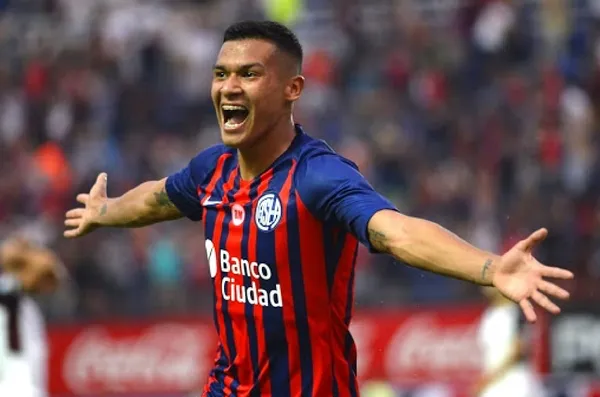 Marcelo Herrera está cerca de salir del club, que puede recibir una importante cantidad por su traspaso.