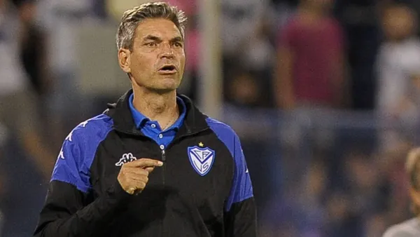 Mauricio Pellegrino se alejó de Vélez y es el técnico número cinco que deja su cargo en siete fechas en la Copa de la Liga.