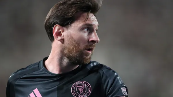 Messi podría enfrentarse a un viejo rival (Ole)