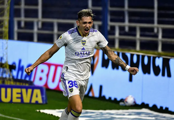 Mientras se prepara para enfrentar al Xeneize con Colón, Paolo Goltz trazó una analogía entre el nueve juvenil y el Titán.