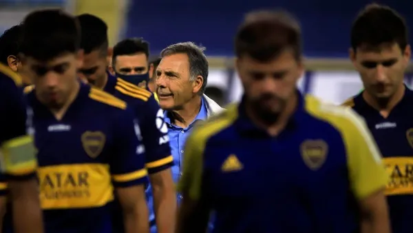 Miguel Ángel Russo debe convertir al menos un gol ante Racing en los cuartos de final de la Copa Libertadores y mira el cambio que ya tiene en mente.