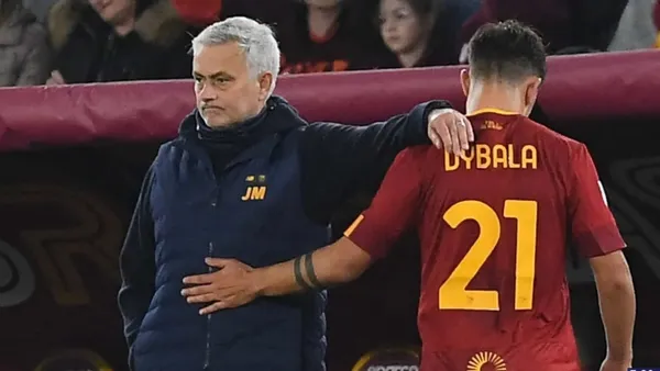 Mou y Dybala