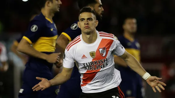 Rafael Santos Borré en River
