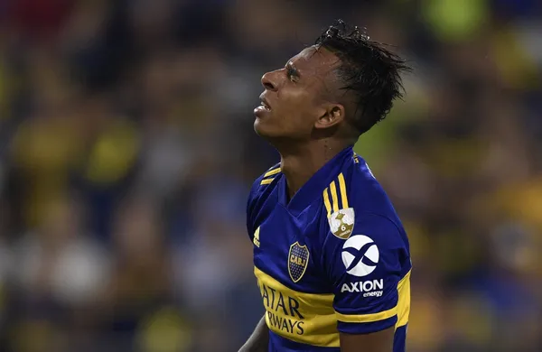 Sebastián Villa tiene todos los elementos que Club Atlético Boca Juniors necesita para aspirar a Copa CONMEBOL Libertadores, pero varios motivos impiden su convocatoria.