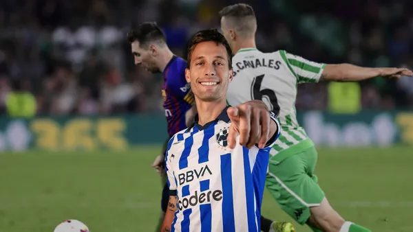 Sergio Canales ya sufre el hecho de tener que enfrentar otra vez a Messi