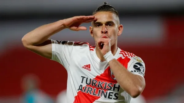 Todo listo: los millones que le quedarán a River Plate por la venta de Rafael Santos Borré a Palmeiras