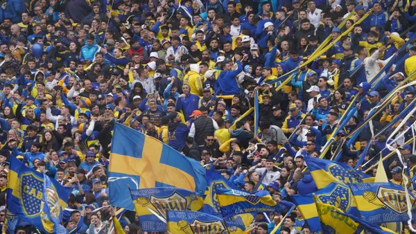 Un campeón del mundo comparó la hinchada de Boca con una de Francia (Marca)