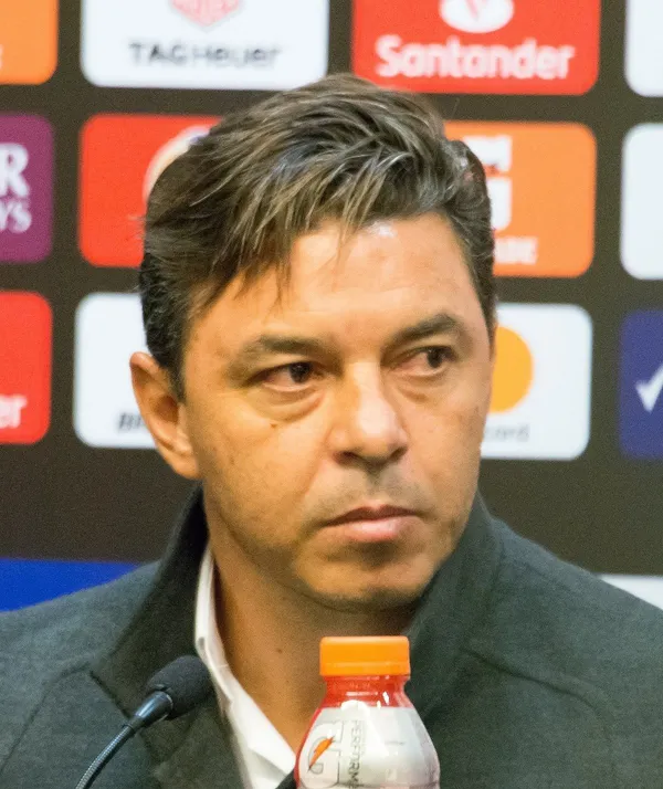 Un entrenador que pintaba como el sucesor ideal de Marcelo Gallardo hoy se ha convertido en enemigo del Club Atlético River Plate.