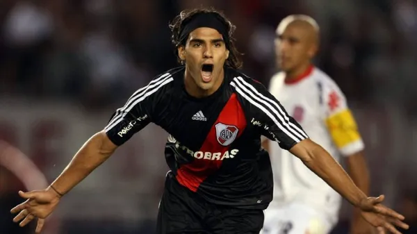 Un ex compañero de Radamel Falcao sorprendió al revelar las intenciones del colombiano respecto de su futuro.