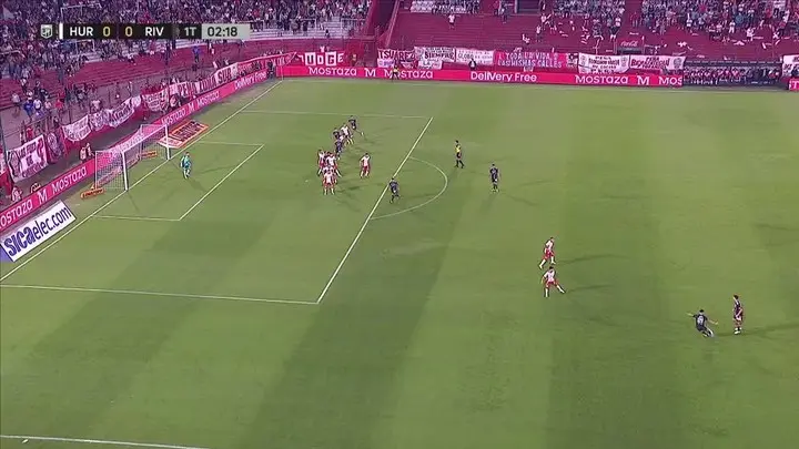 Gol anulado a River.