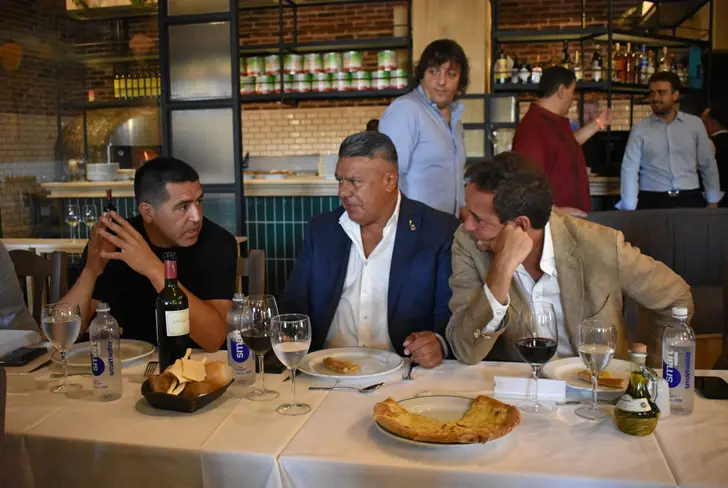 Riquelme, Tapia y&nbsp;Villarroel.