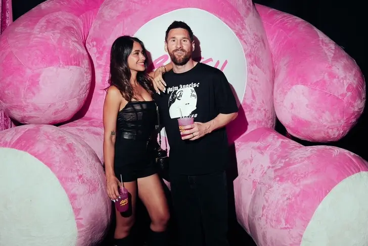Lionel Messi y Antonela Roccuzzo en la fiesta Bresh.
