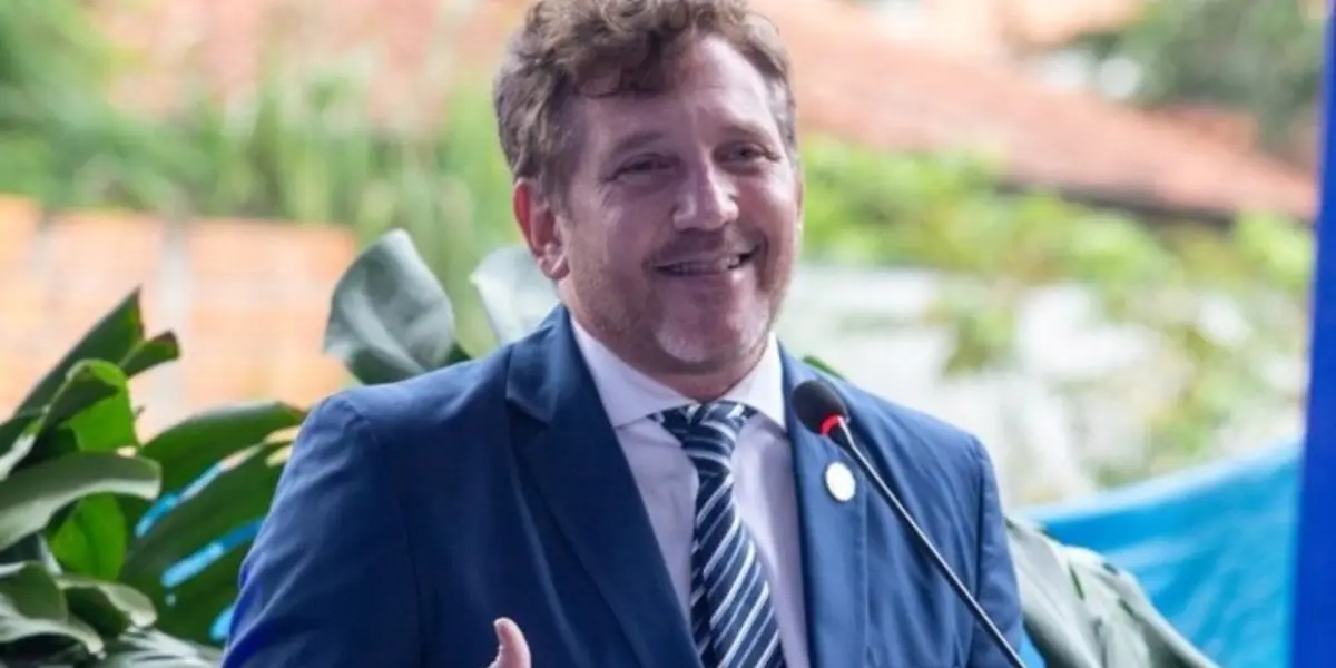 Alejandro Domínguez